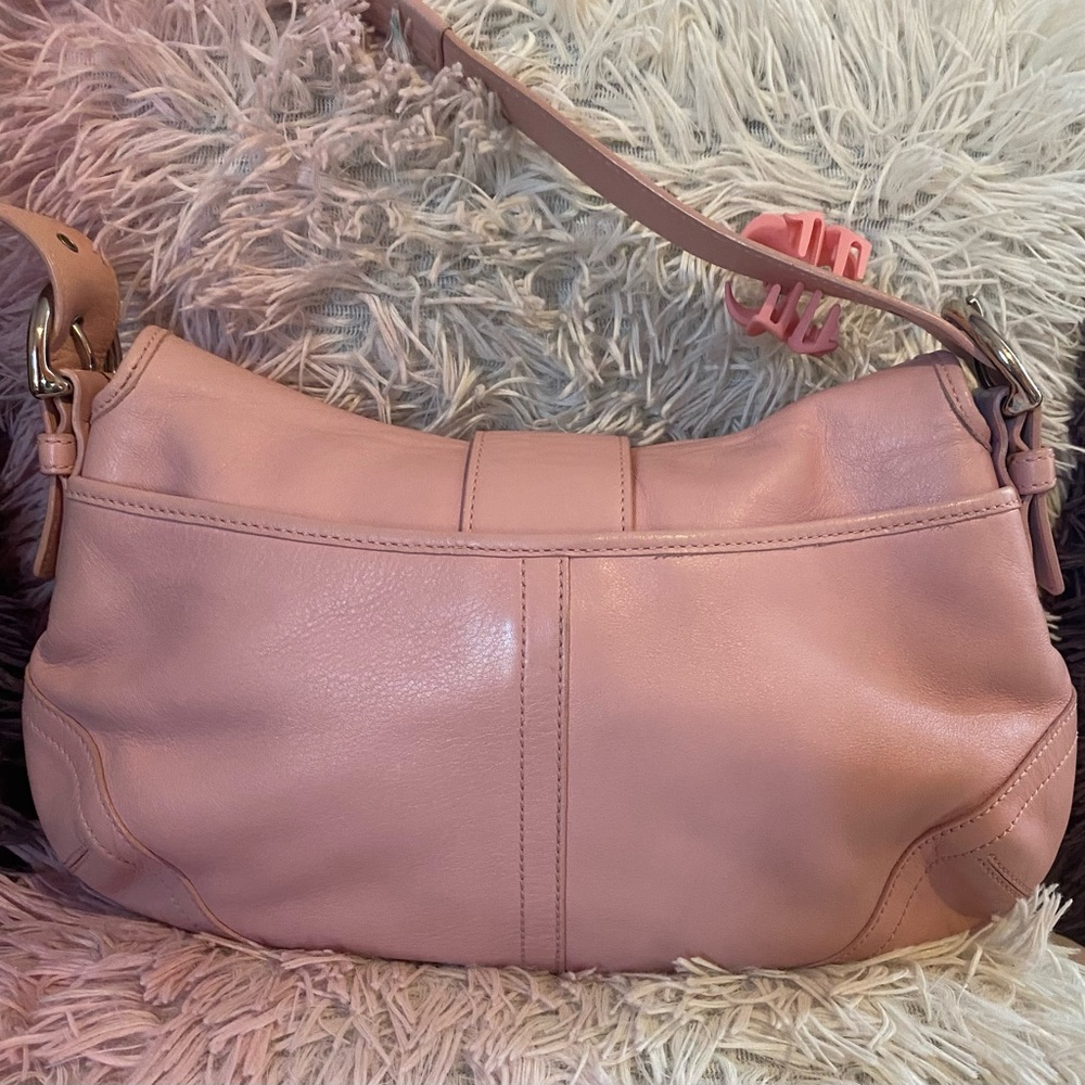 Pink Leather Women's Bag with Pearl Accents - Picture 3 of 4